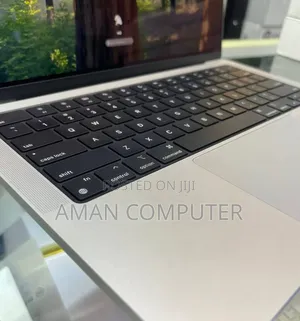 New Laptop Apple MacBook Pro 2023 M3 14-inch 8GB Apple M3 SSD 512GB