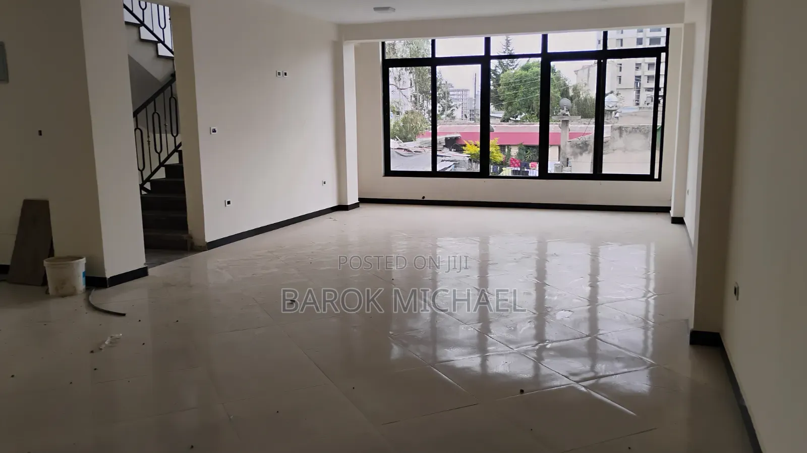 Clinical Place or Stor for Rent