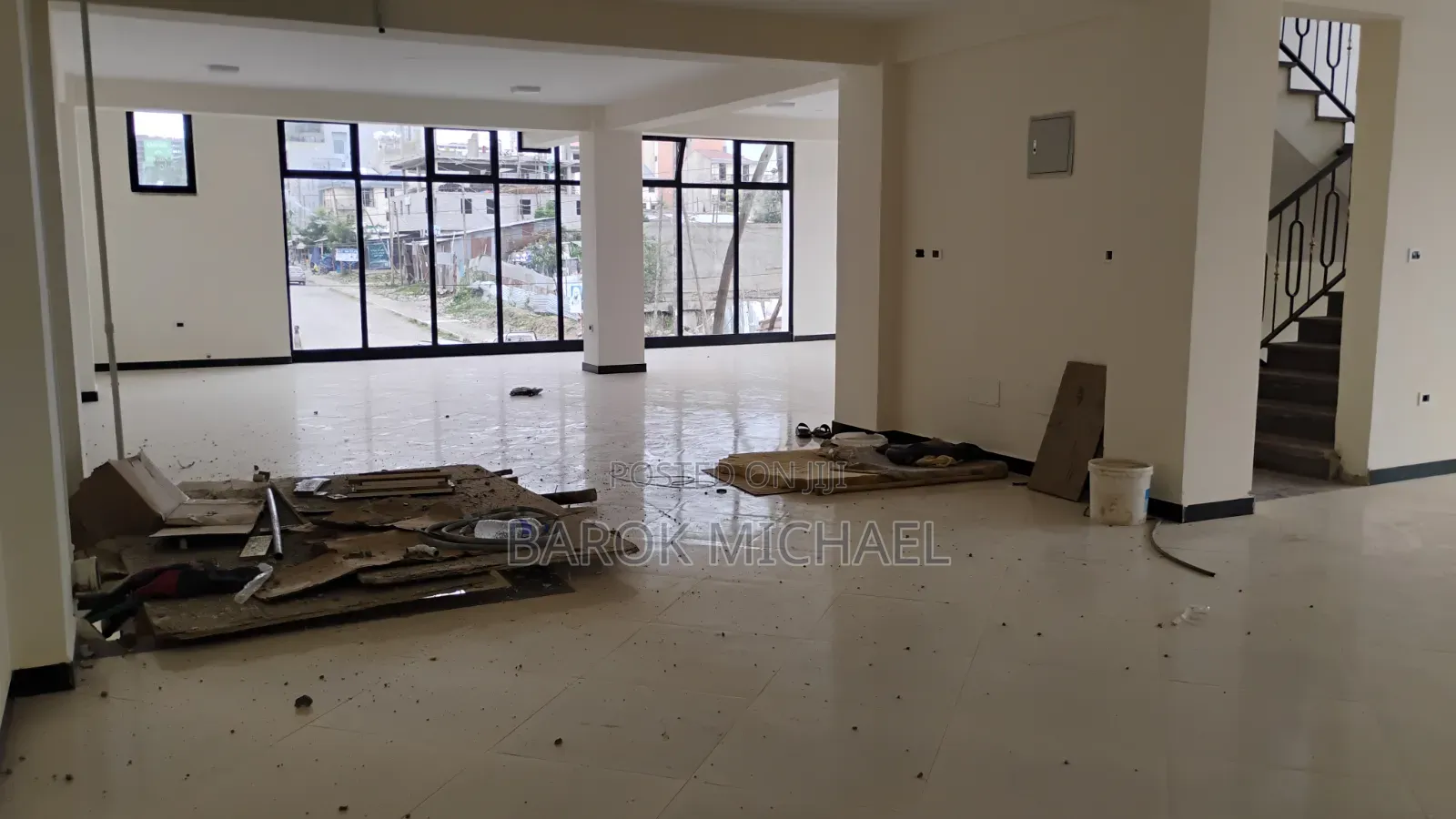 Clinical Place or Stor for Rent