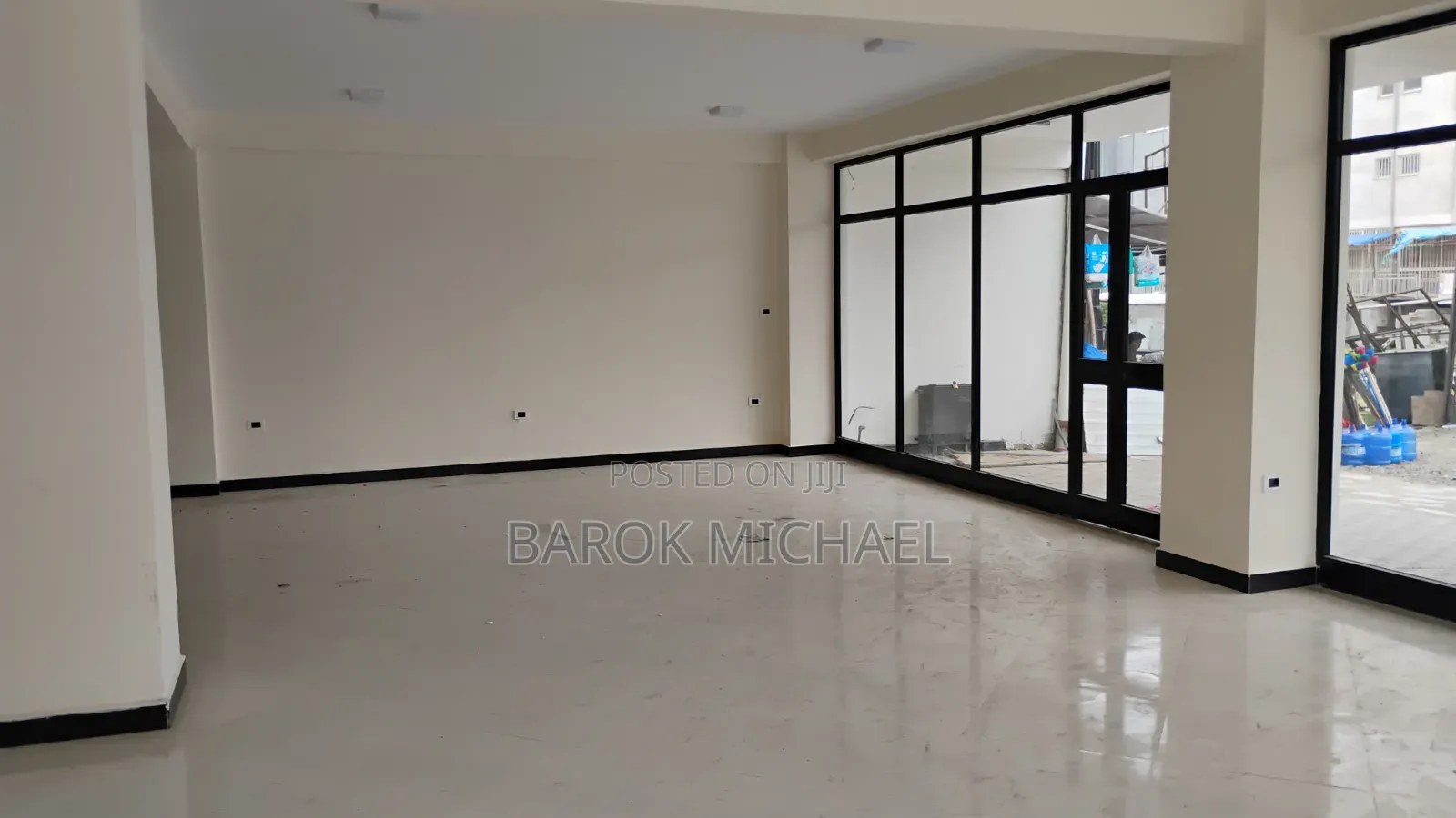 Clinical Place or Stor for Rent