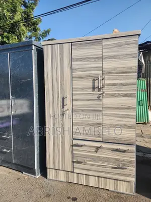 Quality Laminate Closet