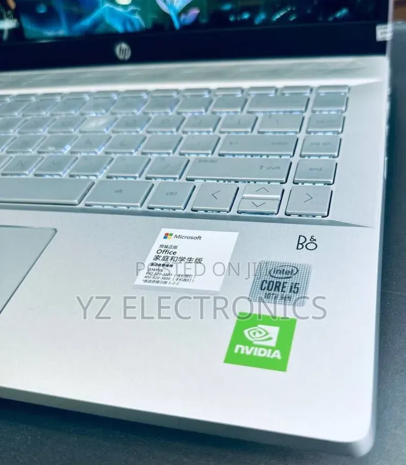 New Laptop HP Pavilion 15 8GB Intel Core i5 SSD 512GB