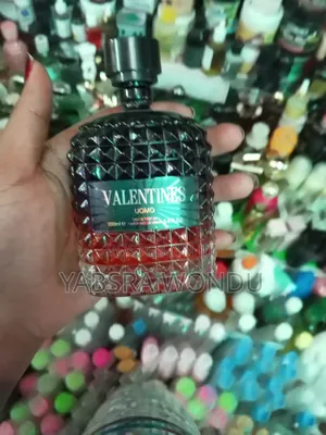 Valentino Umo Long Lasting Perfume