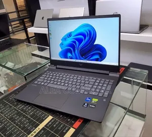 New Laptop HP Victus 16 16GB Intel Core i7 SSD 1T