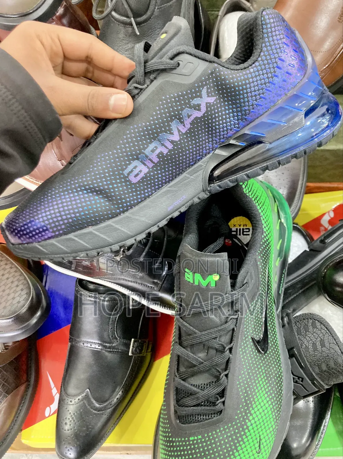 Nike Air Max Phoenix