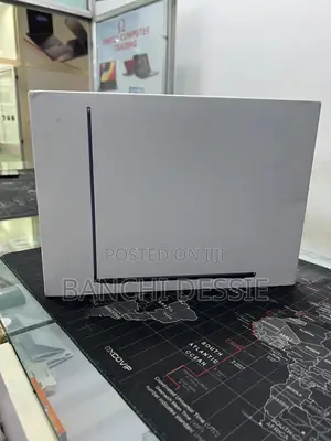 New Laptop Apple MacBook Air 2026 M5 13-inch 16GB Apple M5 SSD 512GB