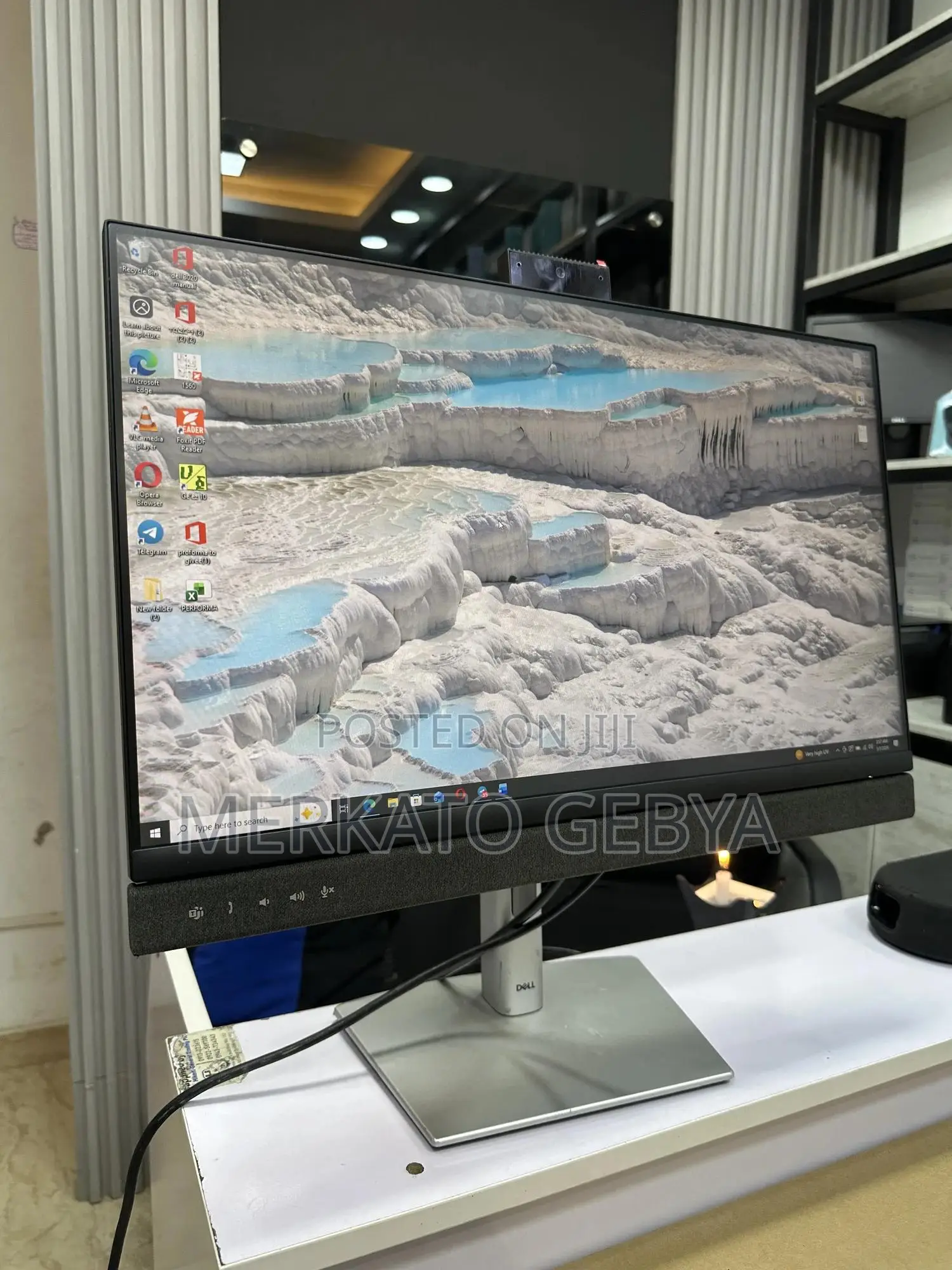 24 Inch Dell