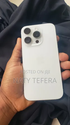 Apple iPhone 15 Pro 256 GB White
