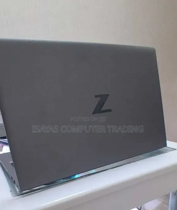 New Laptop HP ZBook 15 16GB Intel Core i7 SSD 512GB
