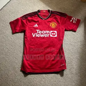 Man United Jersey – Bold Red Energy