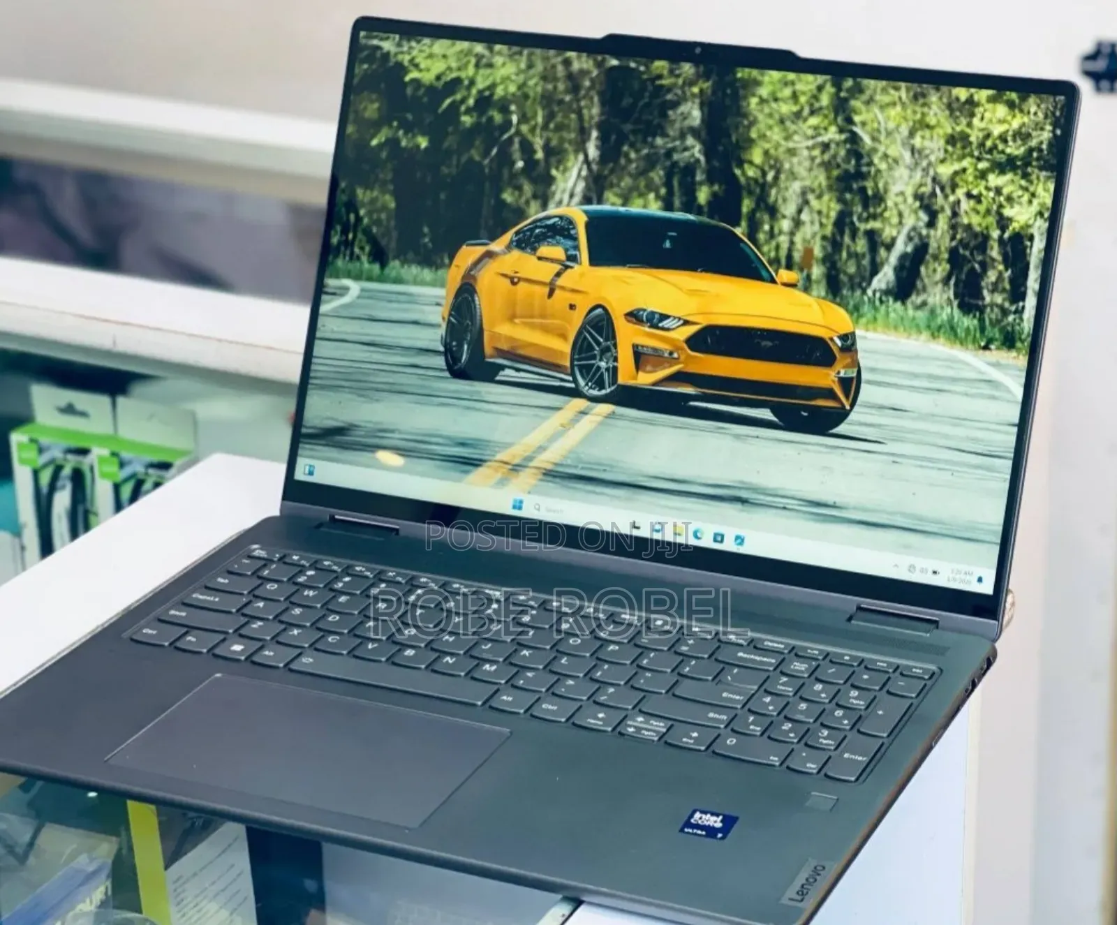 New Laptop Lenovo Yoga 7i 16GB Intel Core Ultra 7 SSD 1T