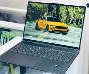 New Laptop Lenovo Yoga 7i 16GB Intel Core Ultra 7 SSD 1T