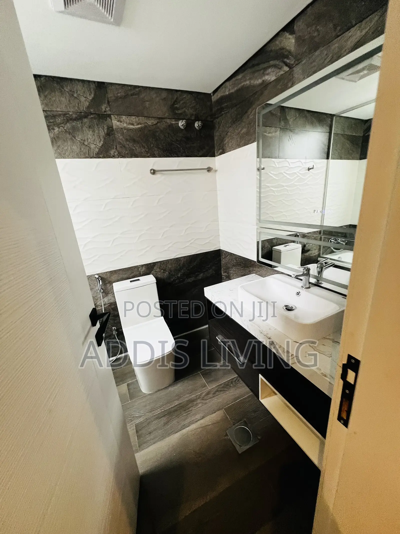 Furnished 2bdrm Apartment in Bole for rent
