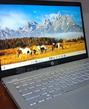 New Laptop HP Pavilion 15 8GB Intel Core i5 SSD 512GB