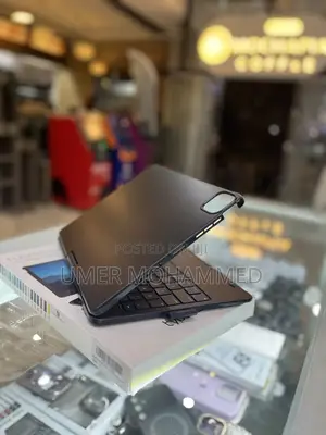 7in1 Wireless Keyboard Case With Trackpad
