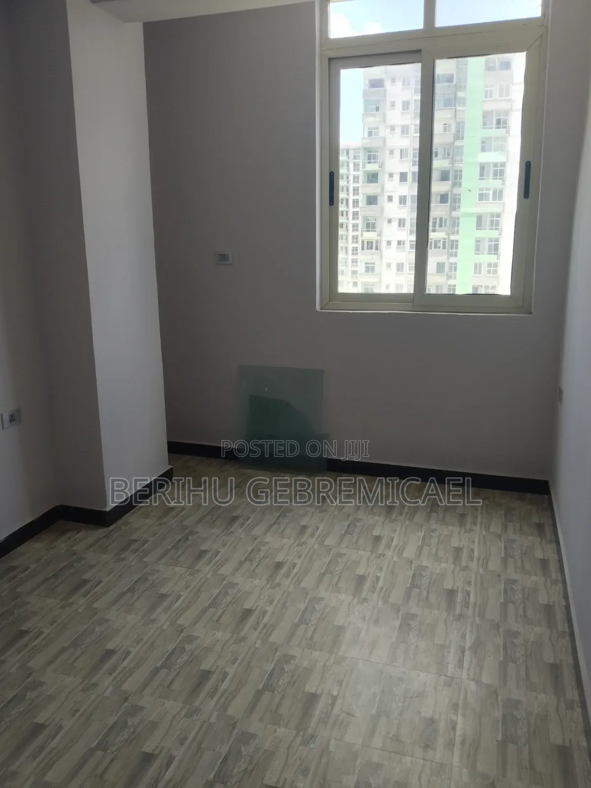 2bdrm Condo in አያት, Yeka for rent