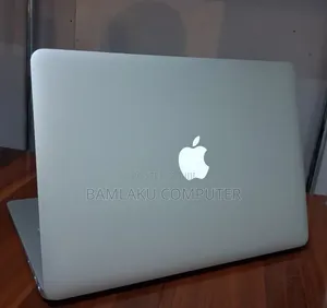 New Laptop Apple MacBook Air 2015 8GB Intel Core i5 SSD 256GB