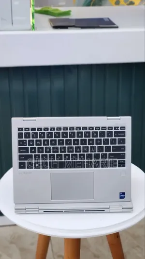 New Laptop HP Elite x360 830 G10 16GB Intel Core i5 SSD 512GB