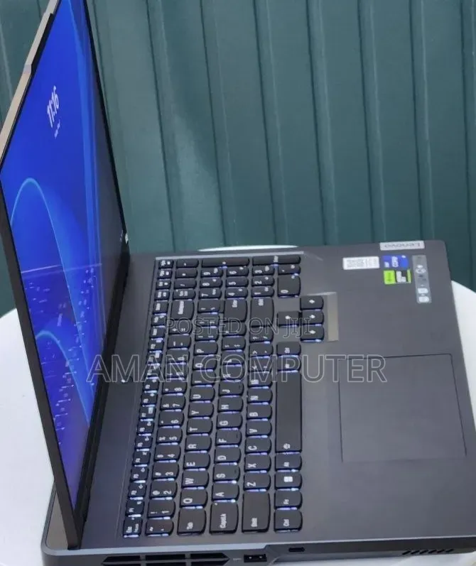 New Laptop Lenovo Yoga 9i 16GB Intel Core i9 SSD 1T
