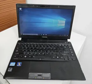 Laptop Toshiba Portege R830 4GB Intel Core i5 HDD 250GB