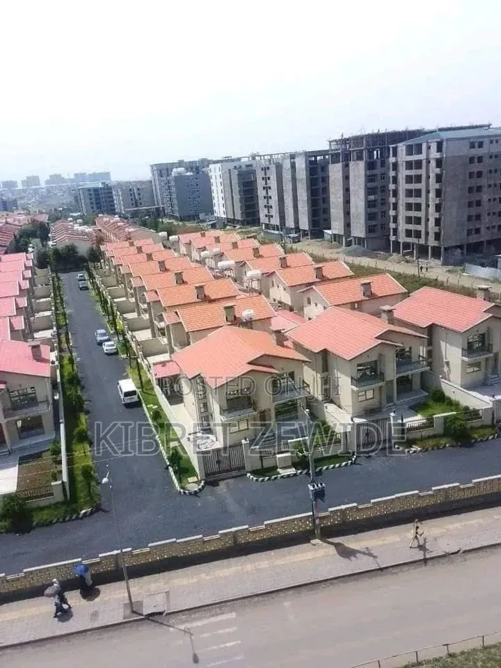 Furnished 2bdrm Apartment in Abrham Lagese, Yeka for sale