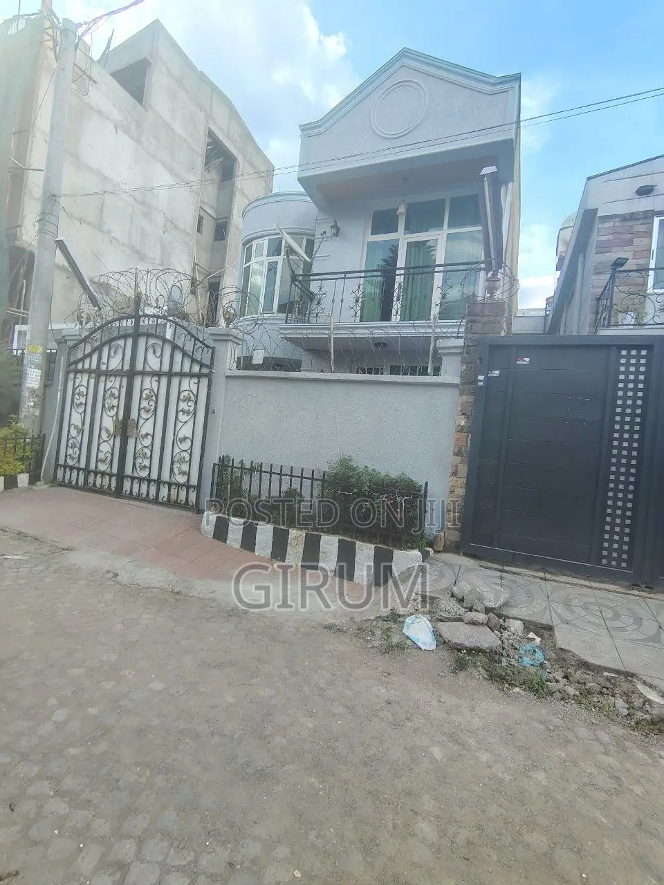4bdrm House in Bole for sale