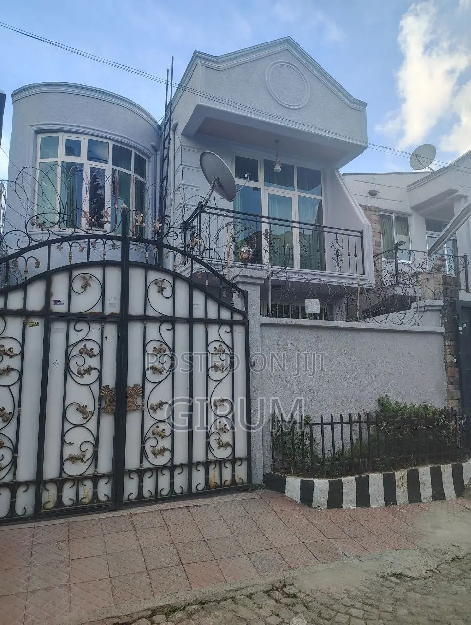 4bdrm House in Bole for sale