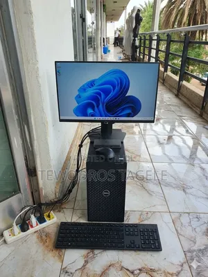 Desktop Computer Dell Optiplex 7020 4GB Intel Core i3 HDD 500GB