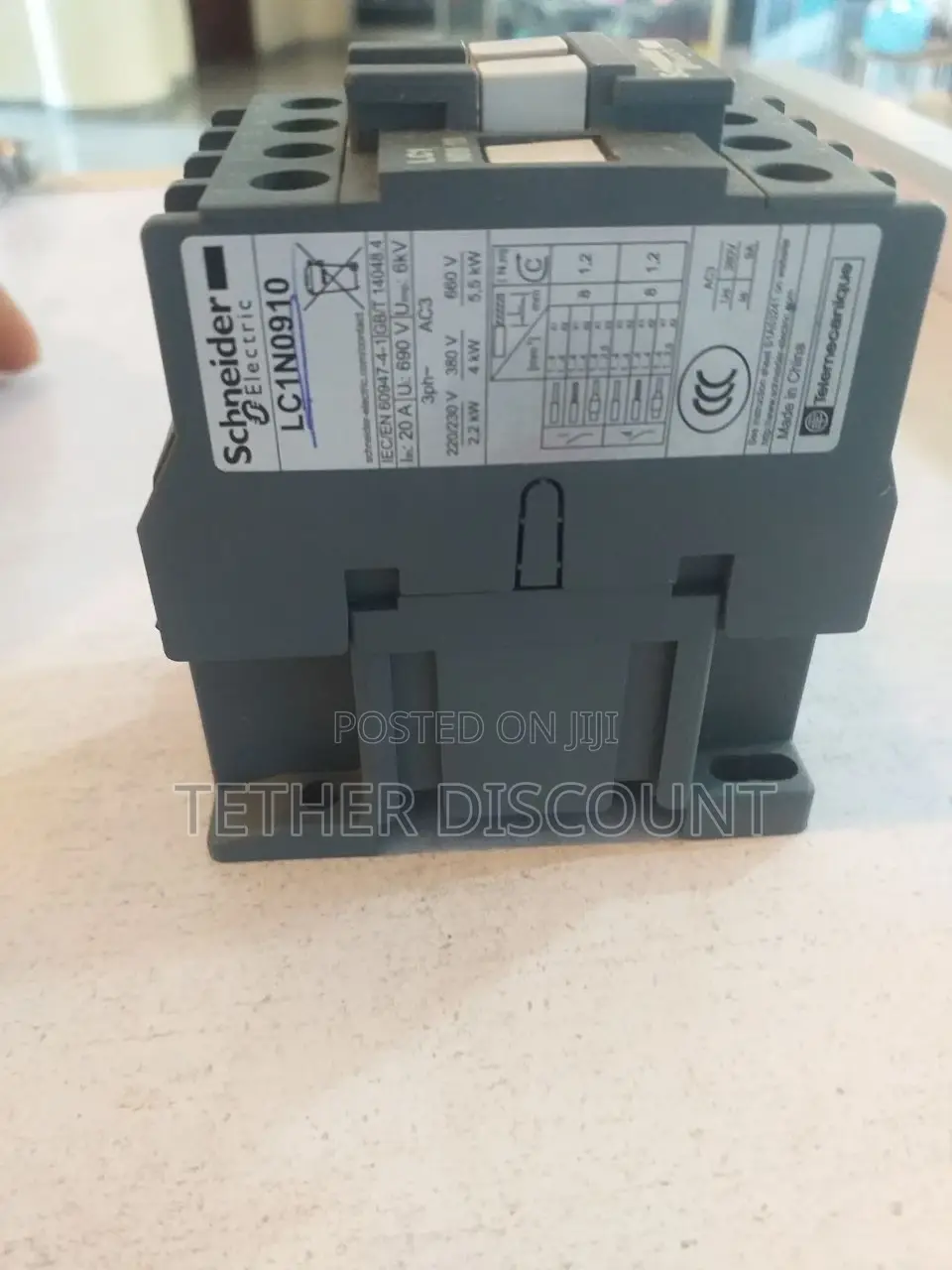 - Schneider Contactor 1pcs አ ዲ ስ የኤሌክትሮማግኔቲክ ማብሪያና ማጥፊያ Lc1n0910