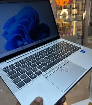 New Laptop HP EliteBook 840 G8 16GB Intel Core i5 SSD 256GB