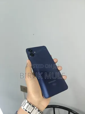 New Samsung Galaxy A06 64 GB Blue