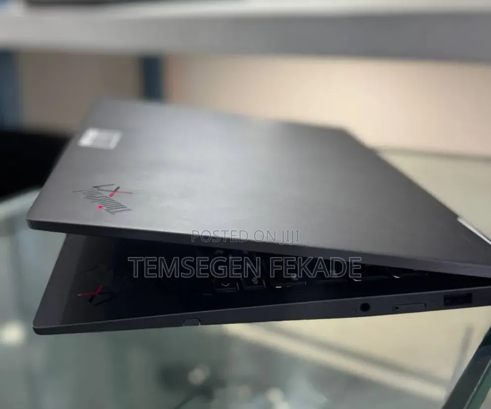 New Laptop Lenovo ThinkPad X1 Yoga 16GB Intel Core i7 SSD 512GB