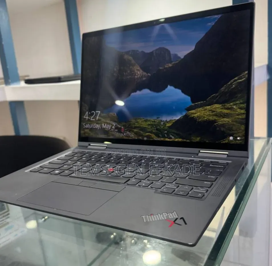 New Laptop Lenovo ThinkPad X1 Yoga 16GB Intel Core i7 SSD 512GB