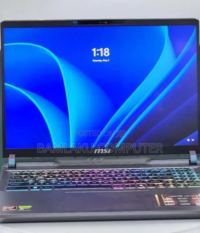 New Laptop MSI Vector 16 HX AI A2XWIG 16GB AMD Ryzen 9 SSD 1T