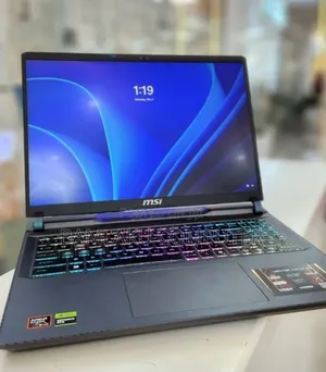 New Laptop MSI Vector 16 HX AI A2XWIG 16GB AMD Ryzen 9 SSD 1T