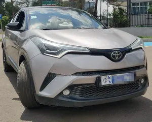 Toyota C-HR 2019 Gold