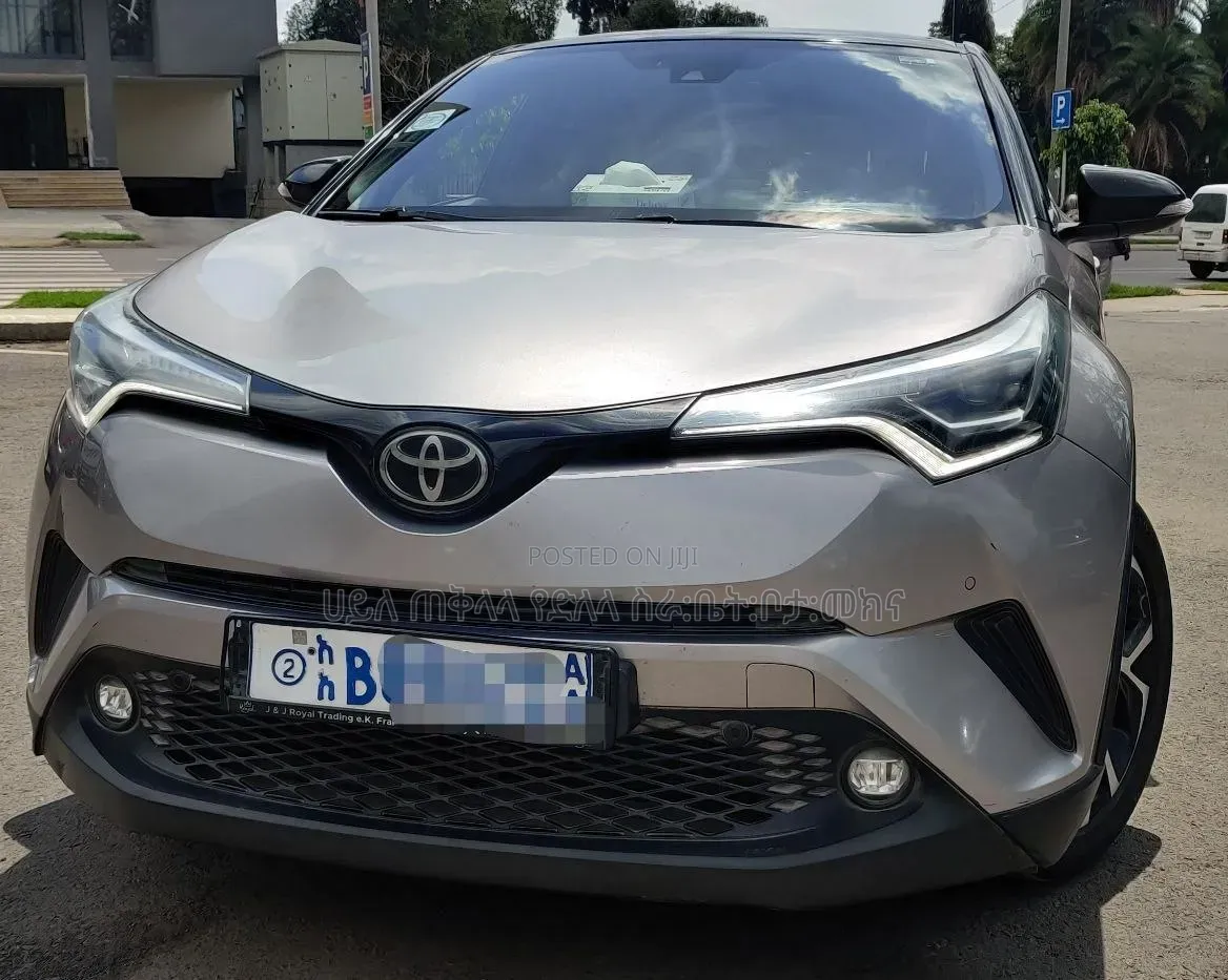 Toyota C-HR 2019 Gold