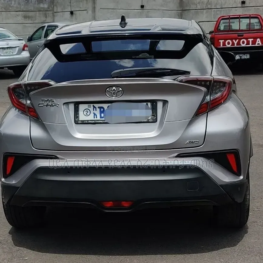 Toyota C-HR 2019 Gold