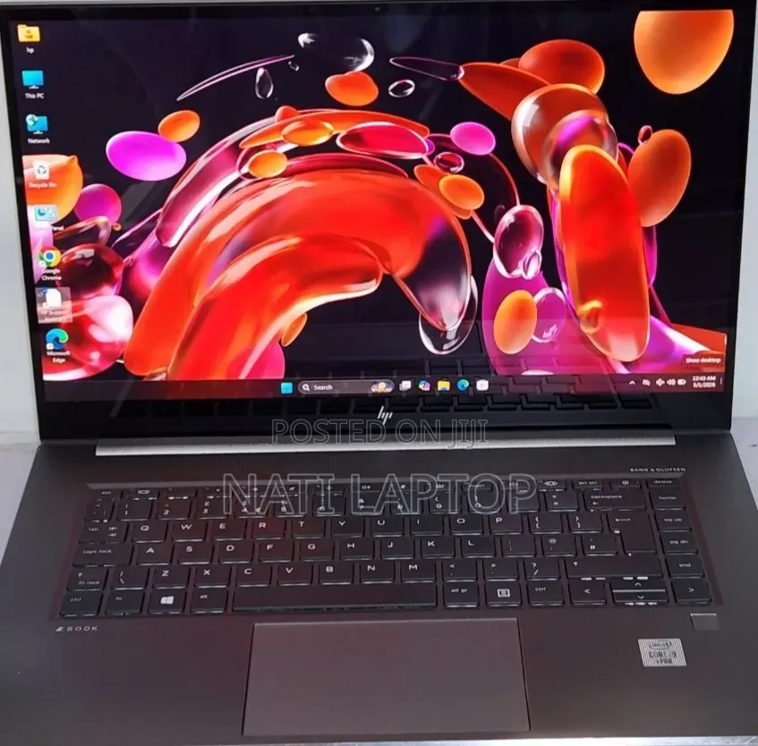 New Laptop HP ZBook Firefly G8 32GB Intel Core i9 SSD 512GB