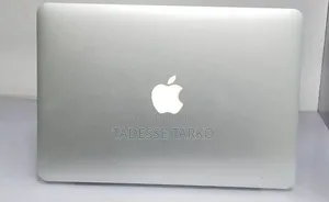 New Laptop Apple MacBook Pro 2013 8GB Intel Core i5 SSD 256GB