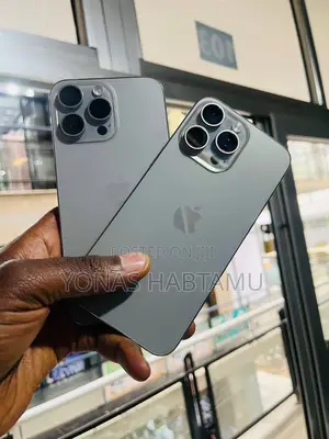 New Apple iPhone 15 Pro Max 256 GB