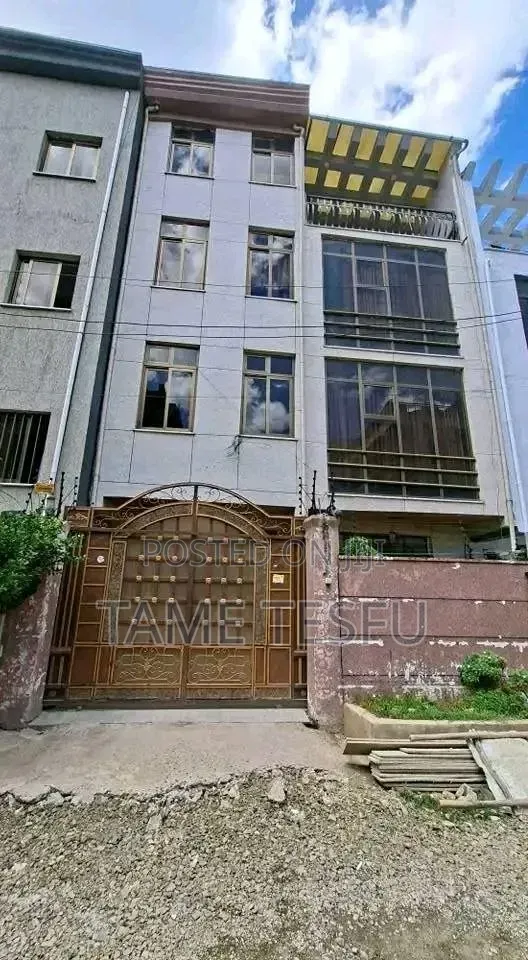 Furnished 6bdrm House in ጋርመንት, Nifas Silk-Lafto for sale