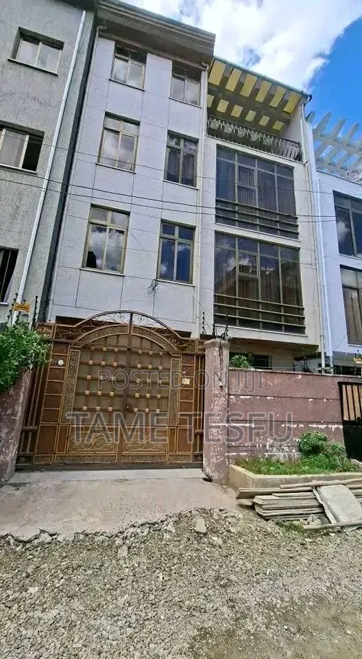 Furnished 6bdrm House in ጋርመንት, Nifas Silk-Lafto for sale