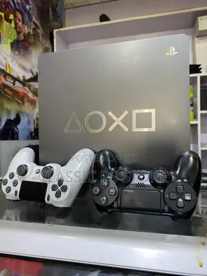 Ps 4 Slim ጄልብሬክ(10 Game Installed )