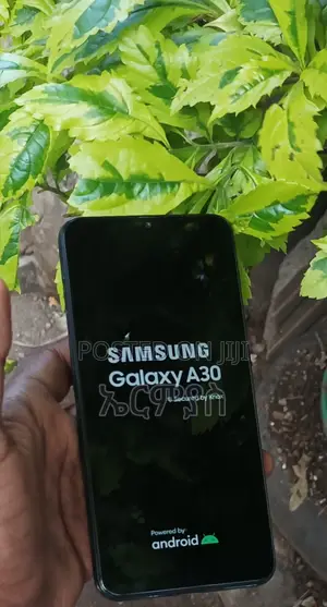 Samsung Galaxy A30 64 GB Blue