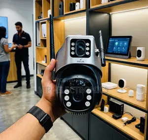 Stellar Dual-Lens Outdoor PTZ Security Camera