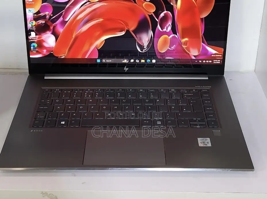New Laptop HP ZBook 15 32GB Intel Core i9 SSD 512GB