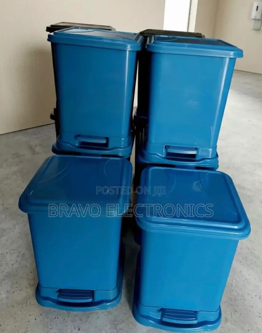 Heavy Duty Pedal Operated Garbage Bin 8 Liter