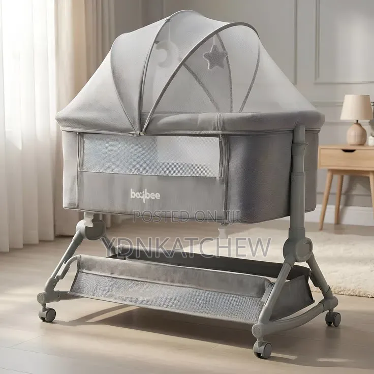 Baby Bedside Sleeper Crib With Storage Wheels (የልጆች ማሰተኛ እና ማዋያ )