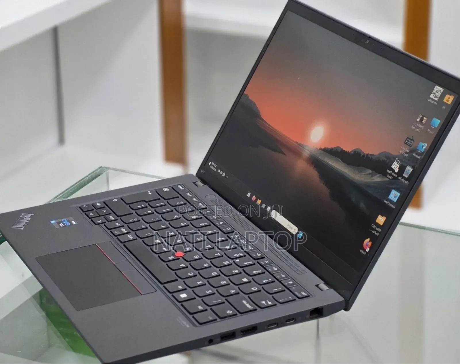 New Laptop Lenovo ThinkPad T14 8GB Intel Core i7 SSD 512GB